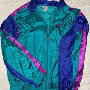 Retro Nike windbreaker